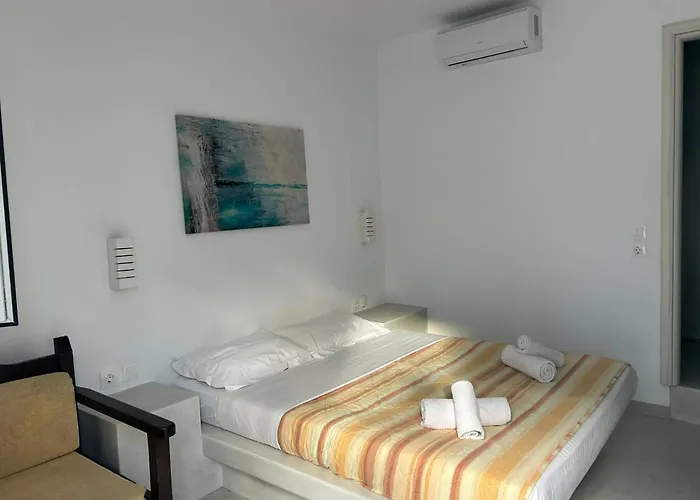 Pattys Dezing Hotel Firostefani